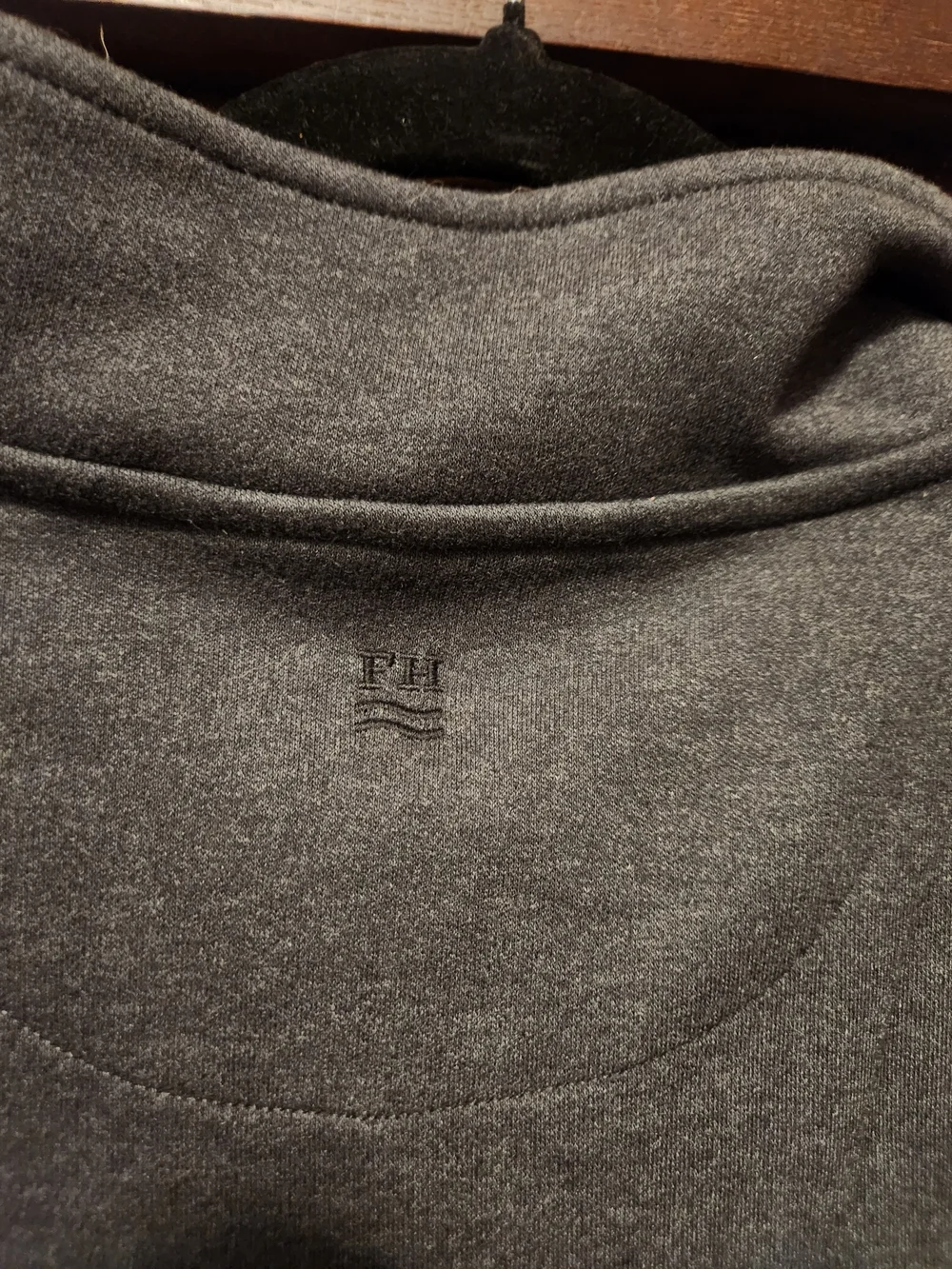 Fair Harbor Men's Dark Gray Quarter-Zip Pullover Sweater